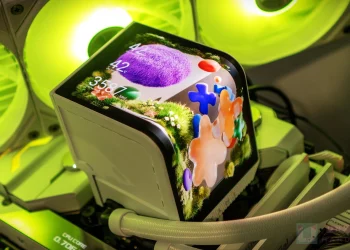 ASETEK,曲面螢幕內外兼顧! TRYX PANORAMA ARGB 360 一體式水冷評測開箱