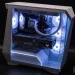 俐落有型的透視全景玻璃！InWin PRISM 機殼評測