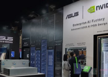 華碩 SC25 大秀 AI 硬實力！展出全方位液冷 AI POD 與全新儲存解決方案