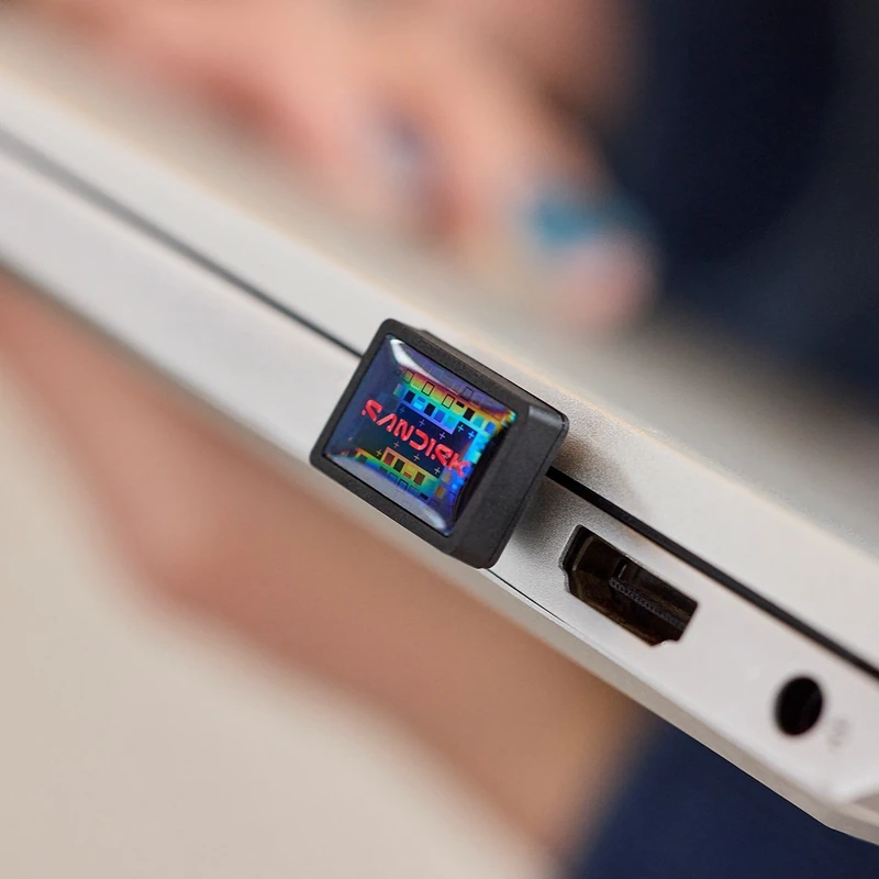 SANDISK Extreme Fit Drive