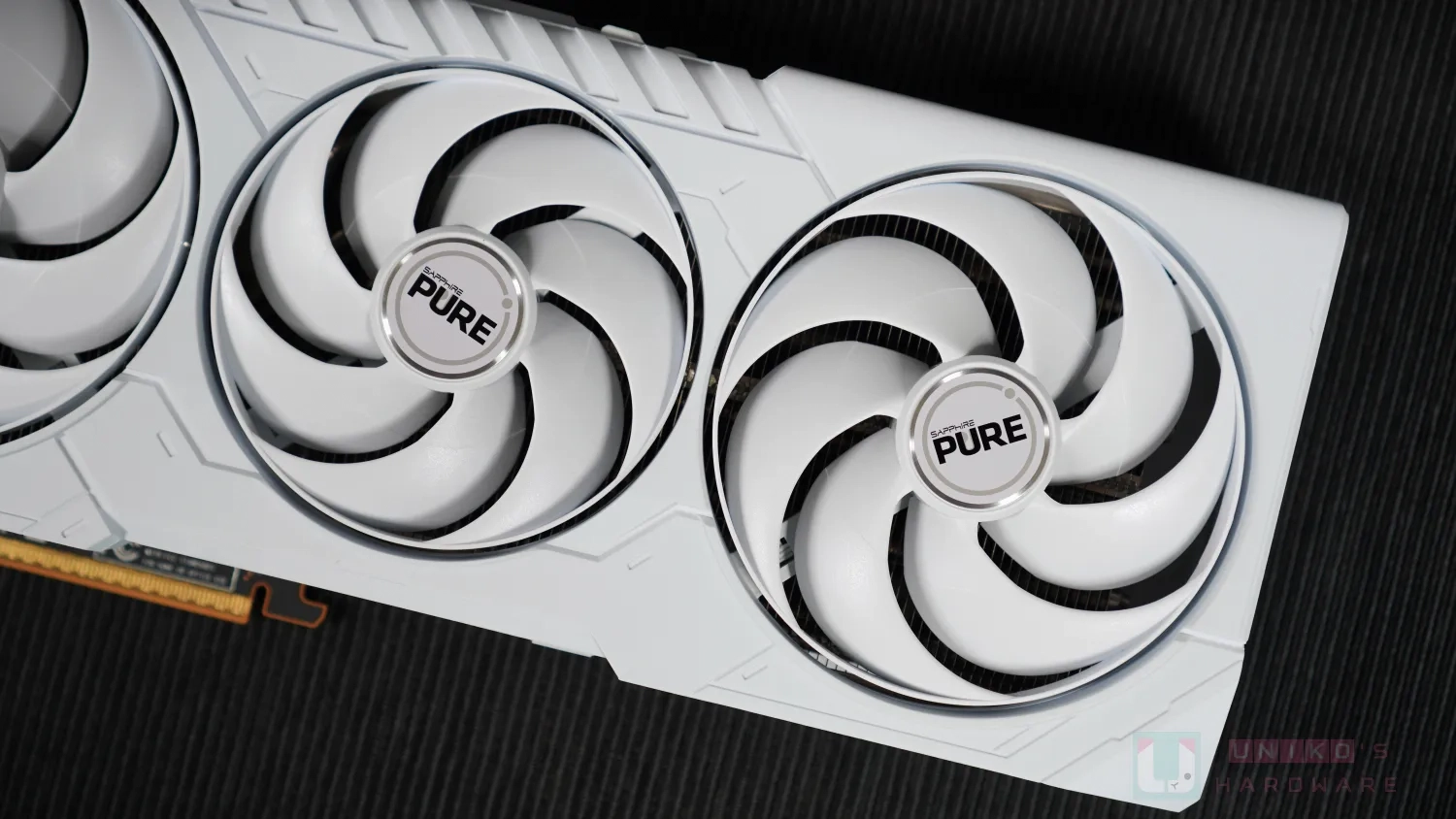 SAPPHIRE 回應 RX 9070 XT 上的 16PIN 燒毀案例？