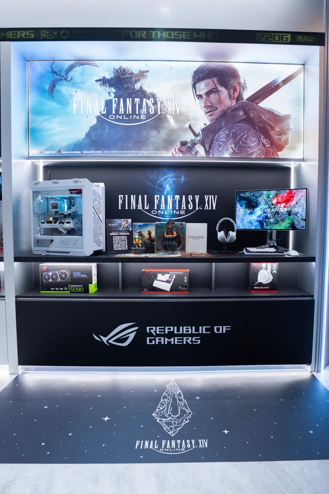 現場展示絕版的 FINAL FANTASY XIV:Dawntrail - Collector's Box。