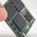 Jefferies 警告 DRAM 第 3 季狂飆 50%,2028 年前恐無解