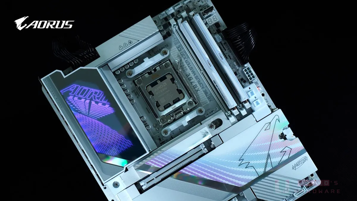 極白X3D 來了！X870E AORUS MASTER X3D ICE 主機板深度拆解評測