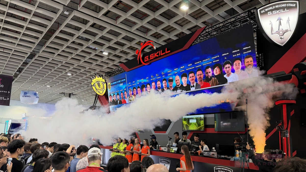 G.SKILL 於 Computex 2026 動態展示 DDR5-10000 64GBx8 的超頻 R-DIMM
