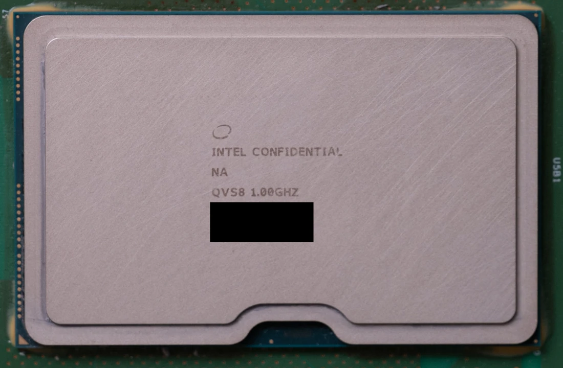 Intel 被取消的 Arctic Sound Xe-HP GPU 重現江湖!雙 Tile 設計搭載四組 HBM2E