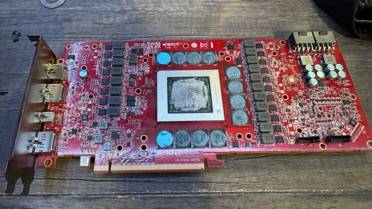 AMD RX 7900 XTX 神秘工程樣品現身!GPU-Z 卻只認得 16GB
