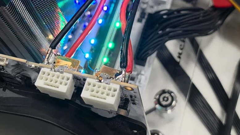 國外 YouTuber 認為把 16Pin 供電焊死可避免 RTX 5090 接頭燒毀