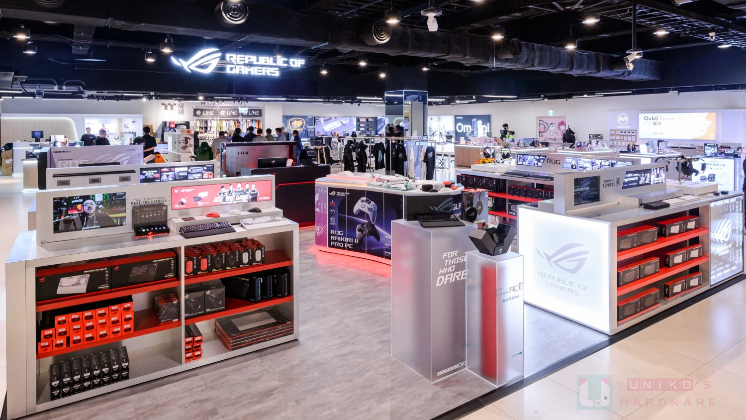 ROG 全台首間電競周邊專賣店磅礡降臨新竹 Big City 遠東巨城